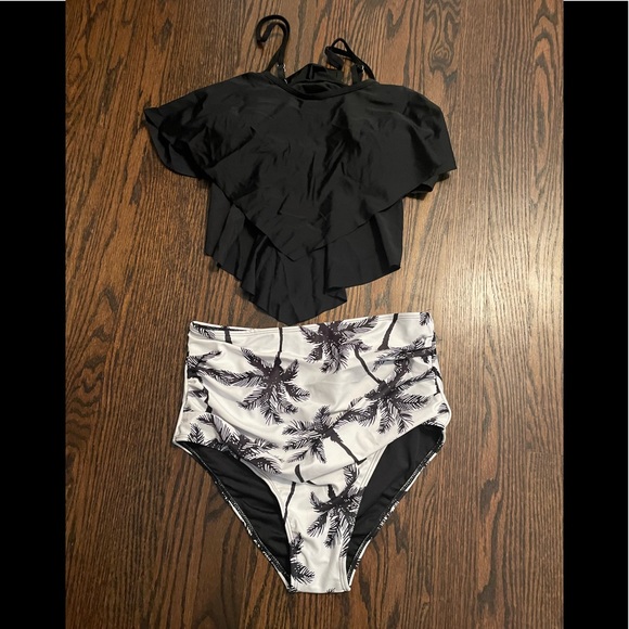 Brand New Tankini Swimsuit - Picture 2 of 6